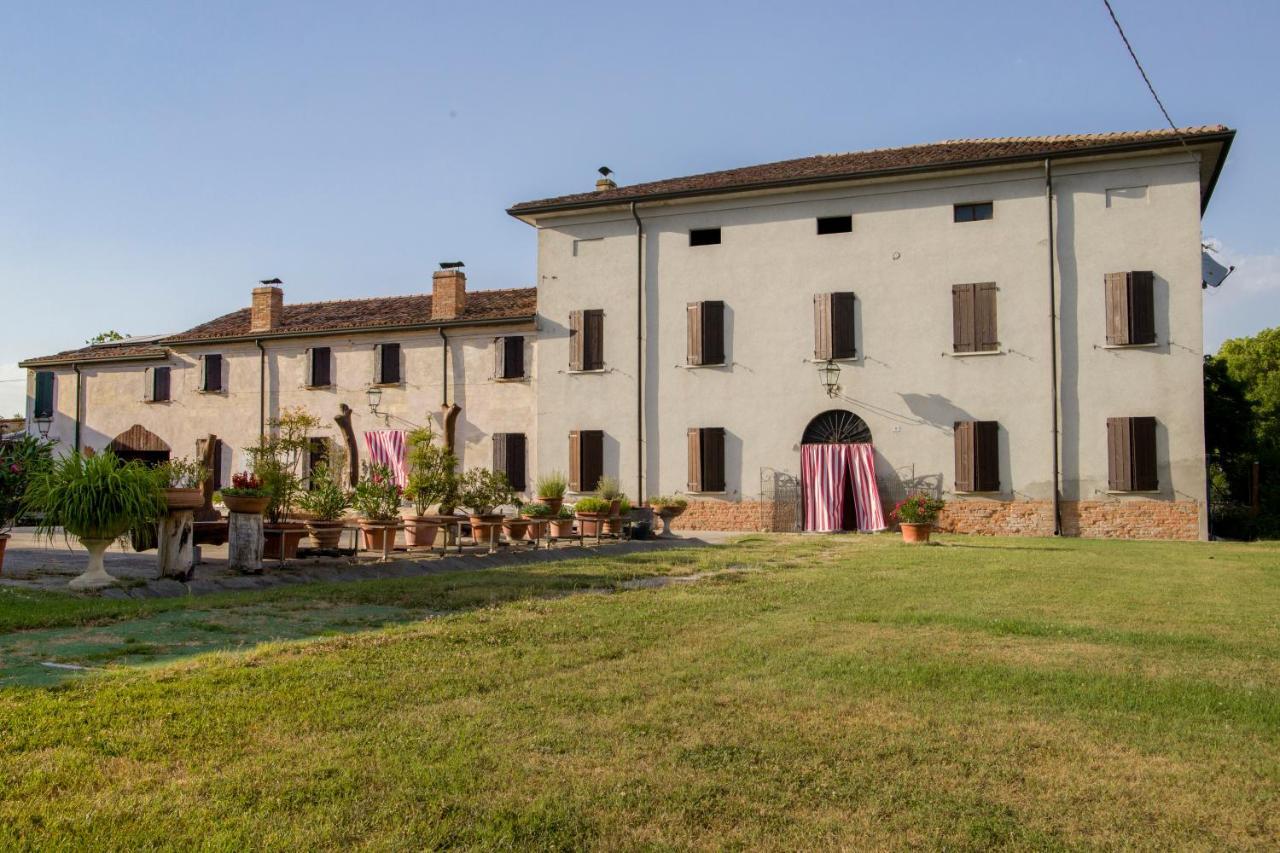Cesole Agriturismo Corte Galvagnina מראה חיצוני תמונה